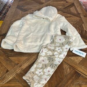 Carter’s 2 pc outfit hoodie & leggings size 6 -6x